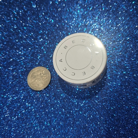 BECCA | Makeup | Hydramist Set Refresh Powder | Poshmark